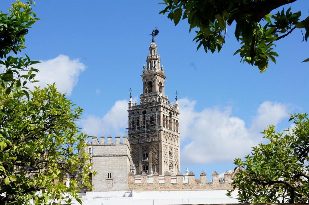 Pension Perez Montilla Sevilla Buitenkant foto