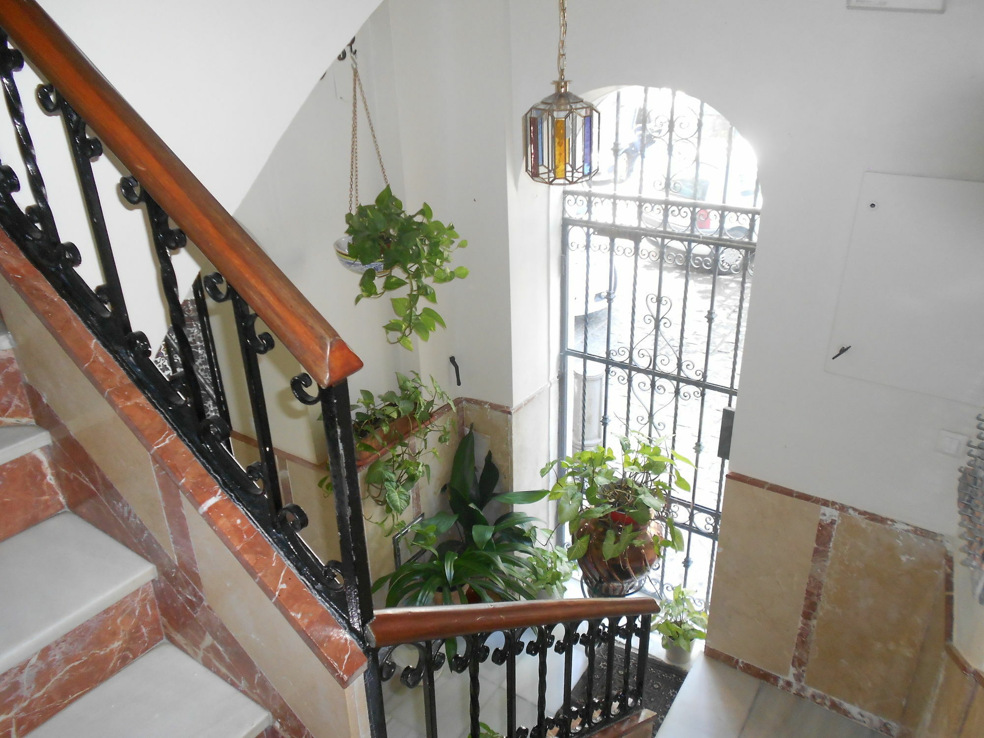 Pension Perez Montilla Sevilla Buitenkant foto